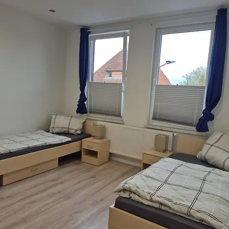 Tuacasa - Premium Gaestehaus Mit 5 Zimmern